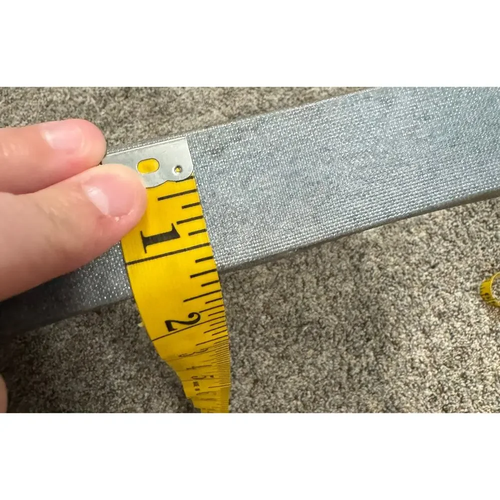 Unknown unbranded large